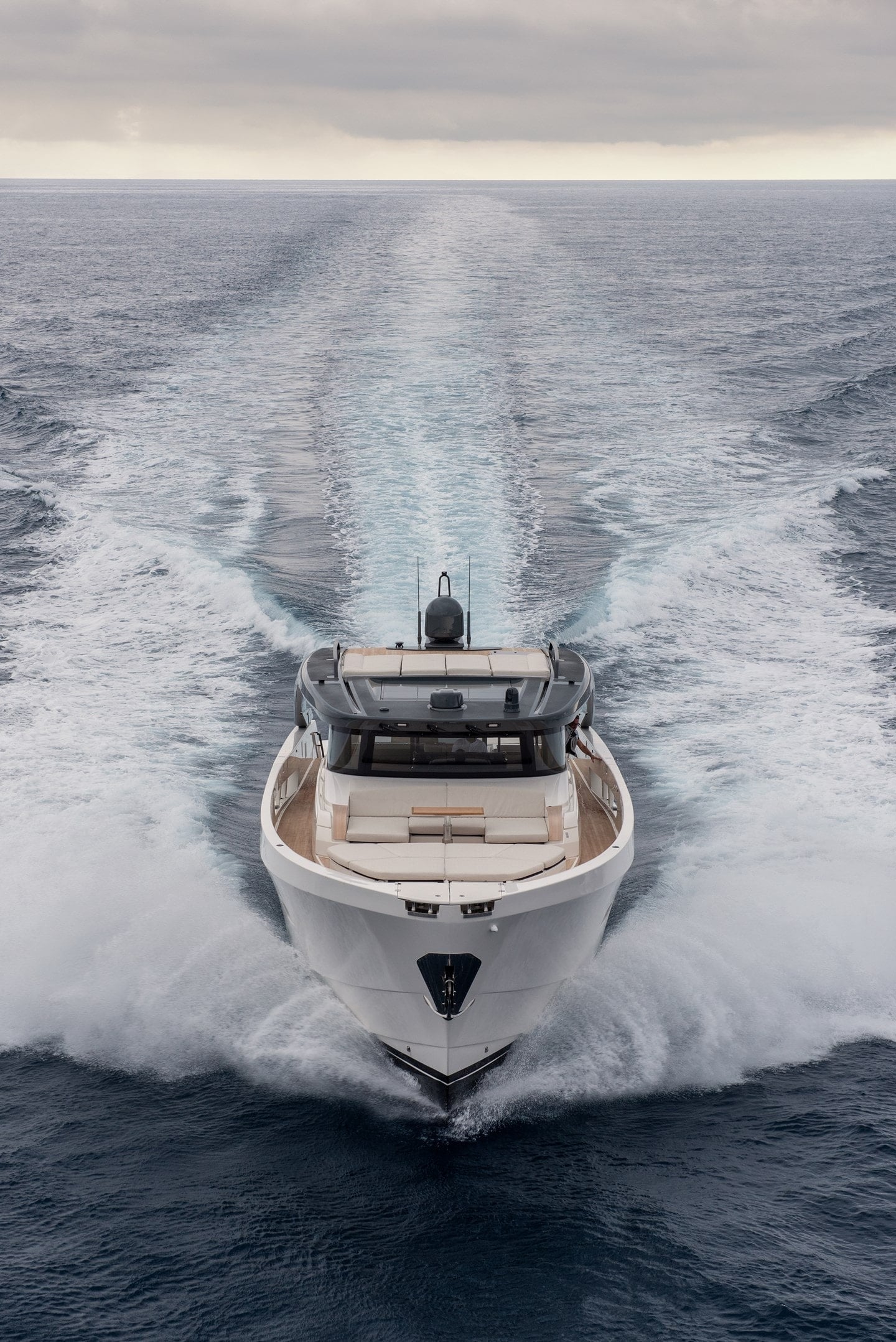 Bluegame BG74 helm station and upper deck