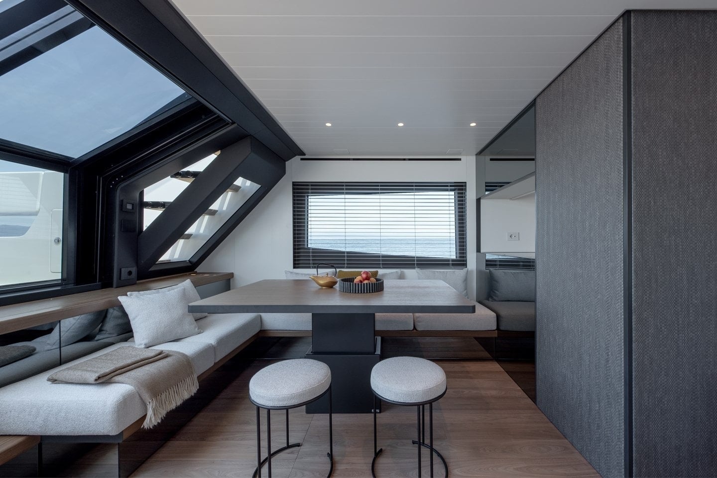 Bluegame BG74 deck seating and entertainment area